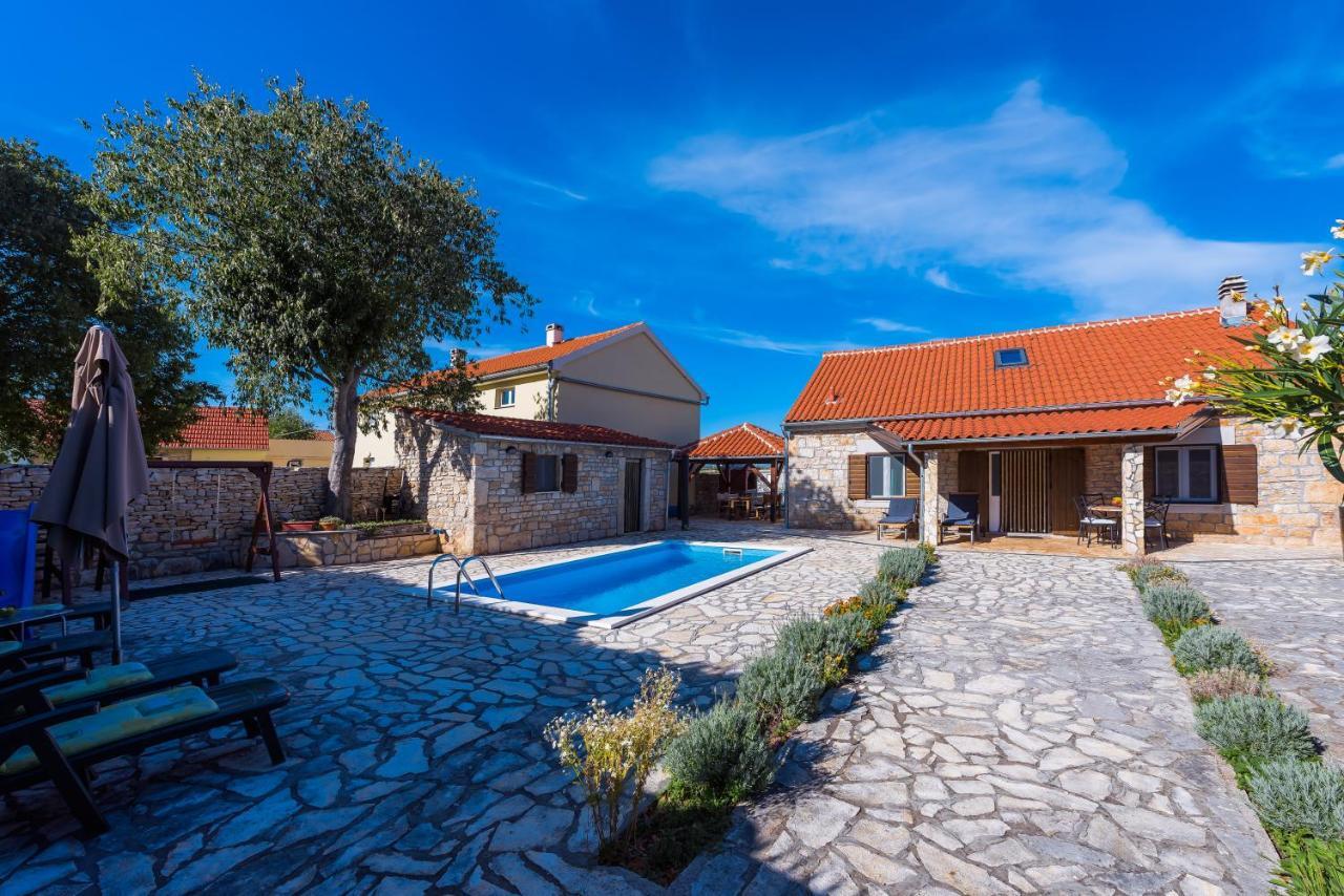 Villa Rural House Gluic Bogatić Exterior foto
