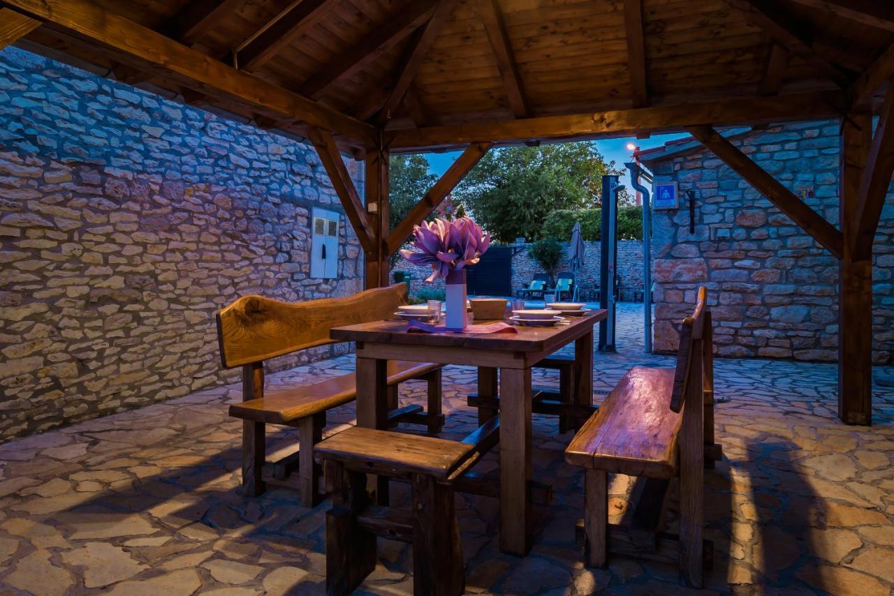 Villa Rural House Gluic Bogatić Exterior foto